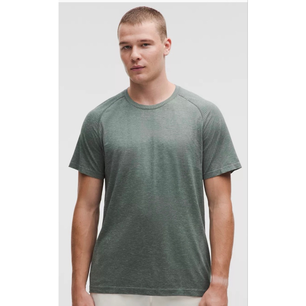 Lululemon Metal Vent Tech Short-Sleeve Shirt Size XXL